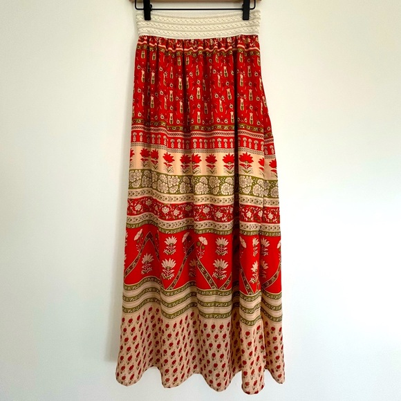 Floral Maxi Peasant Skirt with Print Size: Medium - Picture 2 of 13